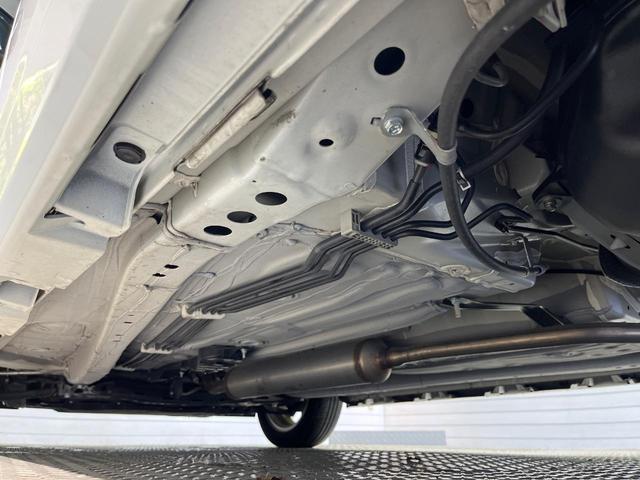 ソリオ ハイブリッドＭＺ　８型ナビ　セーフティサポート　ＨＵＤ　両側電動ドア　シートヒーター　アダプティブクルーズ　ＬＥＤヘッド　ＬＥＤフォグ　コーナーセンサー　スマートキー　ＥＴＣ　Ｂｌｕｅｔｏｏｔｈ　アイドリングストップ（22枚目）