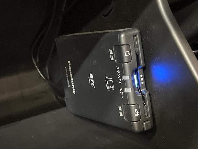 ソリオ ハイブリッドＭＺ　８型ナビ　セーフティサポート　ＨＵＤ　両側電動ドア　シートヒーター　アダプティブクルーズ　ＬＥＤヘッド　ＬＥＤフォグ　コーナーセンサー　スマートキー　ＥＴＣ　Ｂｌｕｅｔｏｏｔｈ　アイドリングストップ（34枚目）