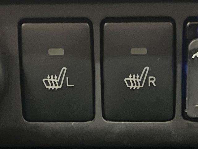 トール Ｇ　リミテッド　ＳＡＩＩＩ　純正ナビ　パノラマモニター　両側パワースライドドア　スマートアシストＩＩＩ　クルーズコントロール　シートヒーター　コーナーセンサー　オートハイビーム　スマートキー　ＥＴＣ　Ｂｌｕｅｔｏｏｔｈ　フルセグ（8枚目）