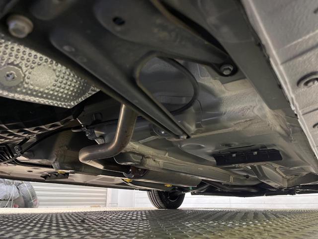 トール Ｇ　リミテッド　ＳＡＩＩＩ　純正ナビ　パノラマモニター　両側パワースライドドア　スマートアシストＩＩＩ　クルーズコントロール　シートヒーター　コーナーセンサー　オートハイビーム　スマートキー　ＥＴＣ　Ｂｌｕｅｔｏｏｔｈ　フルセグ（24枚目）