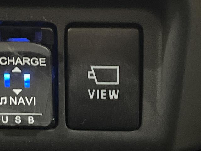 トール Ｇ　リミテッド　ＳＡＩＩＩ　純正ナビ　パノラマモニター　両側パワースライドドア　スマートアシストＩＩＩ　クルーズコントロール　シートヒーター　コーナーセンサー　オートハイビーム　スマートキー　ＥＴＣ　Ｂｌｕｅｔｏｏｔｈ　フルセグ（32枚目）