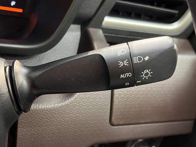 トール Ｇ　リミテッド　ＳＡＩＩＩ　純正ナビ　パノラマモニター　両側パワースライドドア　スマートアシストＩＩＩ　クルーズコントロール　シートヒーター　コーナーセンサー　オートハイビーム　スマートキー　ＥＴＣ　Ｂｌｕｅｔｏｏｔｈ　フルセグ（38枚目）