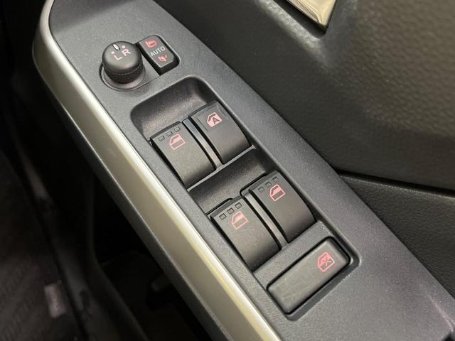 トール Ｇ　リミテッド　ＳＡＩＩＩ　純正ナビ　パノラマモニター　両側パワースライドドア　スマートアシストＩＩＩ　クルーズコントロール　シートヒーター　コーナーセンサー　オートハイビーム　スマートキー　ＥＴＣ　Ｂｌｕｅｔｏｏｔｈ　フルセグ（42枚目）