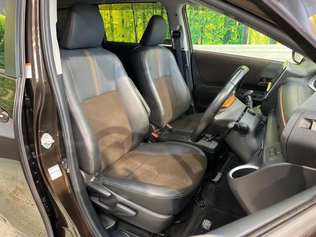 シエンタ ハイブリッドＧ　クエロ　純正９型ナビ　両側電動スライド　セーフティーセンス　クリアランスソナー　クルーズコントロール　ＬＥＤヘッド　バックカメラ　ハーフレザーシート　ＥＴＣ　フルセグ　Ｂｌｕｅｔｏｏｔｈ　ＣＤ／ＤＶＤ　禁煙車（8枚目）