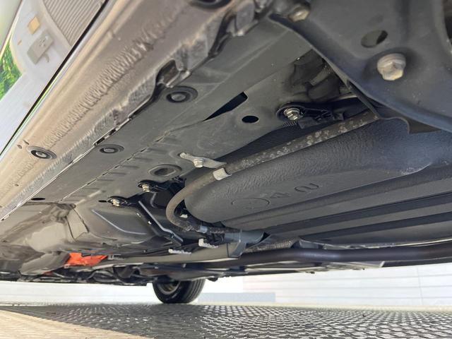 シエンタ ハイブリッドＧ　クエロ　純正９型ナビ　両側電動スライド　セーフティーセンス　クリアランスソナー　クルーズコントロール　ＬＥＤヘッド　バックカメラ　ハーフレザーシート　ＥＴＣ　フルセグ　Ｂｌｕｅｔｏｏｔｈ　ＣＤ／ＤＶＤ　禁煙車（23枚目）