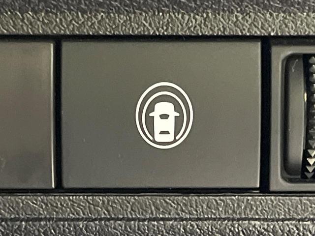 ノート Ｘ　ＳＤナビ　インテリジェントエマージェンシー　バックカメラ　ハイビームアシスト　ＬＥＤヘッドライト　オートライト　Ｂｌｕｅｔｏｏｔｈ　電動パーキングブレーキ　インテリキー（5枚目）