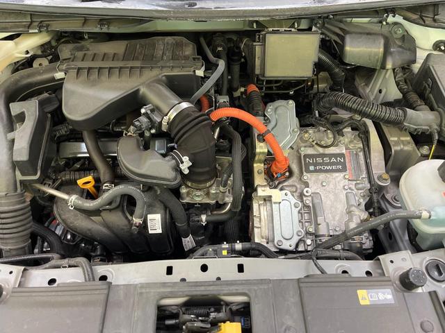 ノート Ｘ　ＳＤナビ　インテリジェントエマージェンシー　バックカメラ　ハイビームアシスト　ＬＥＤヘッドライト　オートライト　Ｂｌｕｅｔｏｏｔｈ　電動パーキングブレーキ　インテリキー（18枚目）