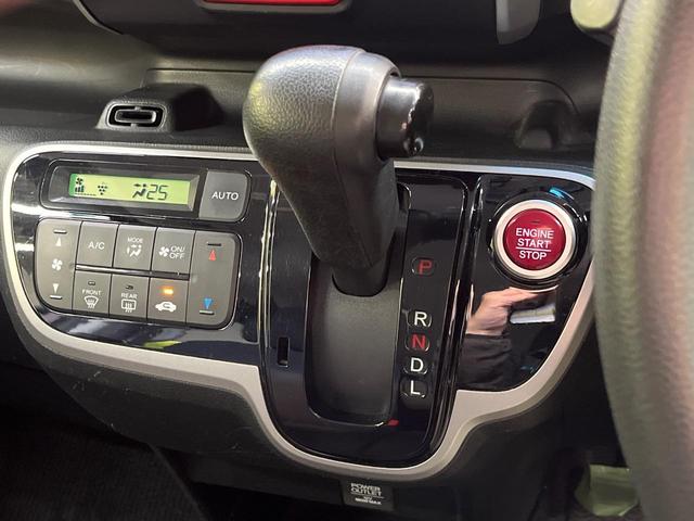 N-BOX G SSパッケージ 純正ナビ CTBA 両側パワースライドドア バックカメラ スマートキー ETC Bluetooth アイドリングストップ 電動格納ミラー 純正14インチAW(24枚目)