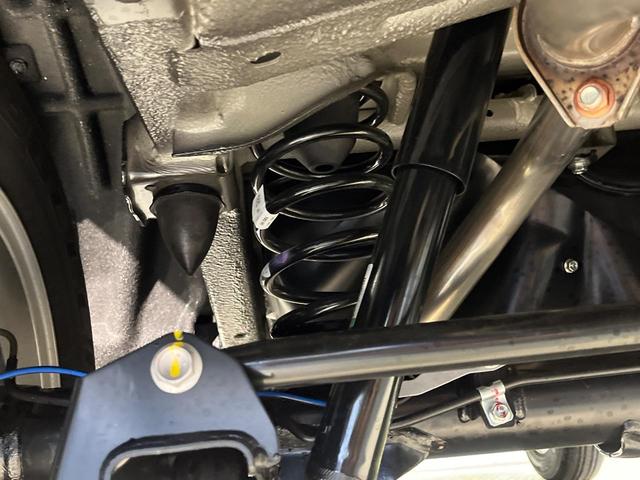 ジムニーノマド ＦＣ　登録済未使用車　セーフティサポート　アダプティブクルーズコントロール　シートヒーター　コーナーセンサー　ＬＥＤヘッドライト　アイドリングストップ　スマートキー　フロントフォグライト（21枚目）