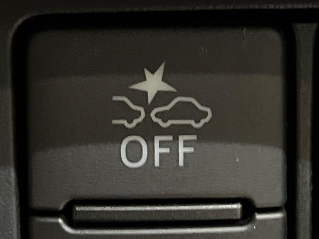 �y�X�}�[�g�A�V�X�g�z���s���ɑO���̎ԗ�����F�����A�Փ˂������Ȏ��͌x��ƃu���[�L�ŏՓˉ���Ɣ�Q�y�����A�V�X�g�B�����S�Ƀh���C�u�����y���݂��������܂��B