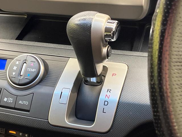 フリード Ｇ　ジャストセレクション　純正ナビ　オートライト　スマートキー　ＥＴＣ　バックカメラ　Ｂｌｕｅｔｏｏｔｈ　ＨＩＤヘッドライト　パワースライドドア　電動格納ミラー　オートエアコン（24枚目）