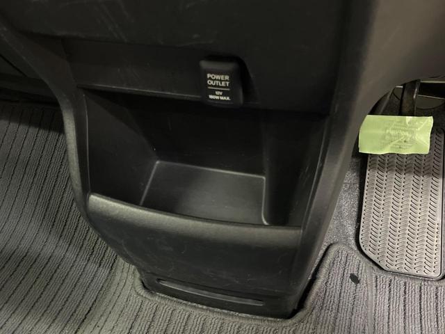 フリード Ｇ　ジャストセレクション　純正ナビ　オートライト　スマートキー　ＥＴＣ　バックカメラ　Ｂｌｕｅｔｏｏｔｈ　ＨＩＤヘッドライト　パワースライドドア　電動格納ミラー　オートエアコン（35枚目）