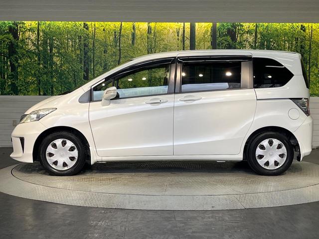 フリード Ｇ　ジャストセレクション　純正ナビ　オートライト　スマートキー　ＥＴＣ　バックカメラ　Ｂｌｕｅｔｏｏｔｈ　ＨＩＤヘッドライト　パワースライドドア　電動格納ミラー　オートエアコン（42枚目）