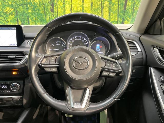 �y�����v�����X�e�A�����O�z�㎿�Ȋv���g�p���邱�ƂŁA��ɂ����������݂ƂĂ��^�]���₷���n���h���ł���