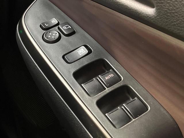 ソリオバンディット ハイブリッドＳＶ　純正９インチナビ　セーフティサポート　アダプティブクルーズコントロール　両側パワースライドドア　全方位モニター　ＨＵＤ　コーナーセンサー　ハイビームアシスト　ＬＥＤヘッドライト　スマートキー（47枚目）