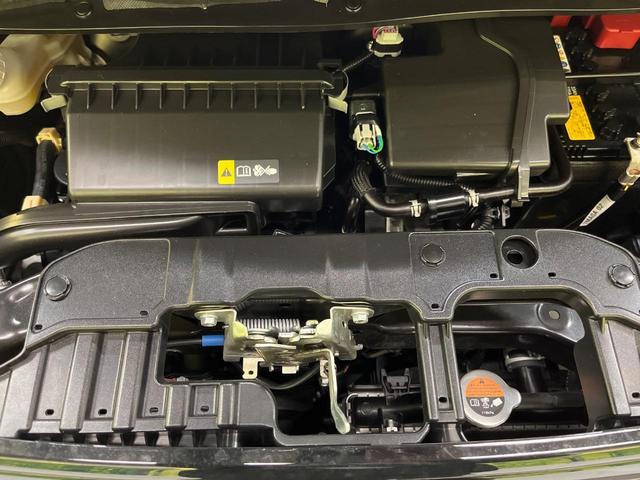 ルークス Ｘ　純正９インチナビ　インテリジェントエマージェンシーブレーキ　アラウンドビューモニター　ハンズフリーパワースライドドア　ＬＥＤヘッドライト　インテリキー　オートライト　Ｂｌｕｅｔｏｏｔｈ（18枚目）