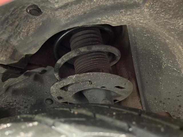 デミオ ＸＤツーリング　マツダコネクト　スマートシティブレーキサポート　クルーズコントロール　ＨＵＤ　バックカメラ　Ｂｌｕｅｔｏｏｔｈ　フルセグ　アドバンスキー　ＥＴＣ　パドルシフト　オートライト　フロントフォグライト（20枚目）