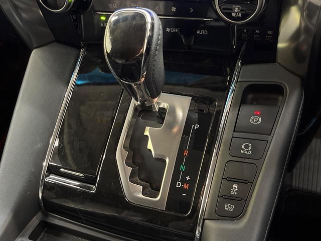 アルファード ２．５Ｓ　Ｃパッケージ　ＢＩＧ－Ｘ１０インチナビ　フリップダウンモニター　レーダークルーズコントロール　インテリジェントクリアランスソナー　両側パワースライドドア　バックカメラ　パワーシート　ステアリングヒーター（24枚目）