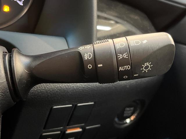 アルファード ２．５Ｓ　Ｃパッケージ　ＢＩＧ－Ｘ１０インチナビ　フリップダウンモニター　レーダークルーズコントロール　インテリジェントクリアランスソナー　両側パワースライドドア　バックカメラ　パワーシート　ステアリングヒーター（44枚目）