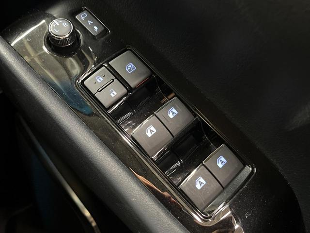アルファード ２．５Ｓ　Ｃパッケージ　ＢＩＧ－Ｘ１０インチナビ　フリップダウンモニター　レーダークルーズコントロール　インテリジェントクリアランスソナー　両側パワースライドドア　バックカメラ　パワーシート　ステアリングヒーター（45枚目）
