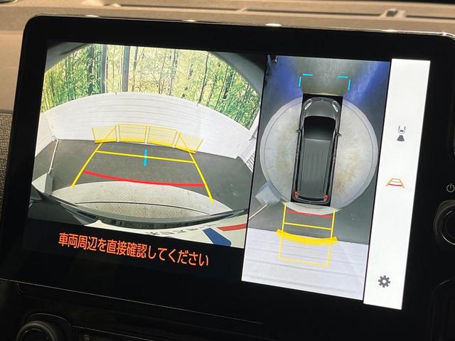 シエンタ ハイブリッドＺ　１０．５インチナビ　フリップダウンモニター　パノラミックビューモニター　ＢＳＭ　トヨタチームメイト　ステアリングヒーター　アクセサリーコンセント　シートヒーターオートハイビーム　セーフティセンス（4枚目）