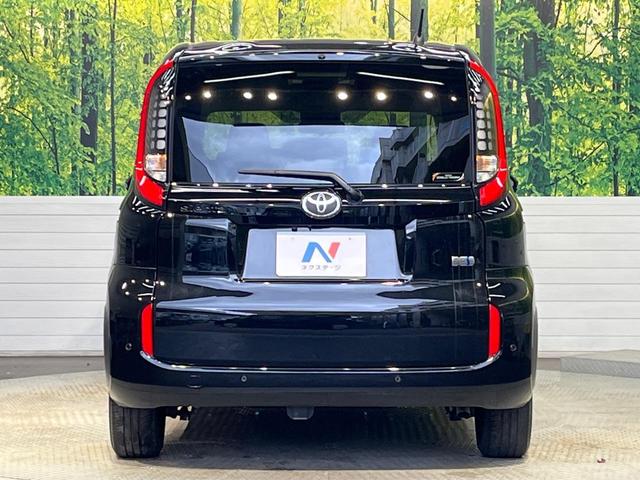 シエンタ ハイブリッドＺ　１０．５インチナビ　フリップダウンモニター　パノラミックビューモニター　ＢＳＭ　トヨタチームメイト　ステアリングヒーター　アクセサリーコンセント　シートヒーターオートハイビーム　セーフティセンス（17枚目）