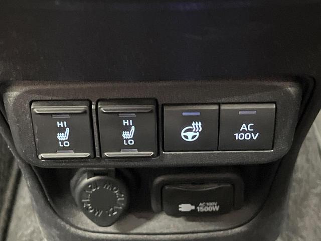 シエンタ ハイブリッドＺ　１０．５インチナビ　フリップダウンモニター　パノラミックビューモニター　ＢＳＭ　トヨタチームメイト　ステアリングヒーター　アクセサリーコンセント　シートヒーターオートハイビーム　セーフティセンス（32枚目）