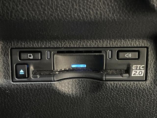 シエンタ ハイブリッドＺ　１０．５インチナビ　フリップダウンモニター　パノラミックビューモニター　ＢＳＭ　トヨタチームメイト　ステアリングヒーター　アクセサリーコンセント　シートヒーターオートハイビーム　セーフティセンス（43枚目）