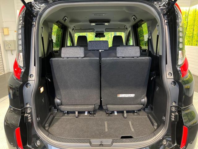 シエンタ ハイブリッドＺ　１０．５インチナビ　フリップダウンモニター　パノラミックビューモニター　ＢＳＭ　トヨタチームメイト　ステアリングヒーター　アクセサリーコンセント　シートヒーターオートハイビーム　セーフティセンス（55枚目）