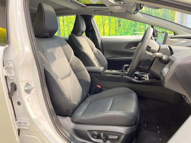 プリウス Ｚ　フルモデリスタエアロ　１２．３インチＤＡ　パノラマルーフ　デジタルインナーミラー　パノラミックビューモニター　トヨタチームメイト　シートベンチレーション　合皮レザーシート　ＢＳＭ　セーフティセンス（8枚目）