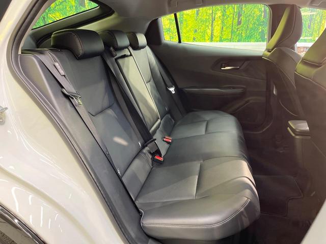 プリウス Ｚ　フルモデリスタエアロ　１２．３インチＤＡ　パノラマルーフ　デジタルインナーミラー　パノラミックビューモニター　トヨタチームメイト　シートベンチレーション　合皮レザーシート　ＢＳＭ　セーフティセンス（9枚目）