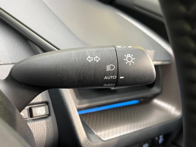 プリウス Ｚ　フルモデリスタエアロ　１２．３インチＤＡ　パノラマルーフ　デジタルインナーミラー　パノラミックビューモニター　トヨタチームメイト　シートベンチレーション　合皮レザーシート　ＢＳＭ　セーフティセンス（41枚目）