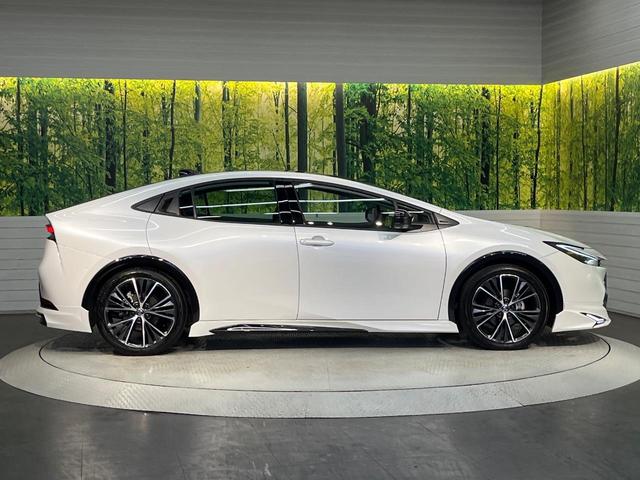 プリウス Ｚ　フルモデリスタエアロ　１２．３インチＤＡ　パノラマルーフ　デジタルインナーミラー　パノラミックビューモニター　トヨタチームメイト　シートベンチレーション　合皮レザーシート　ＢＳＭ　セーフティセンス（69枚目）