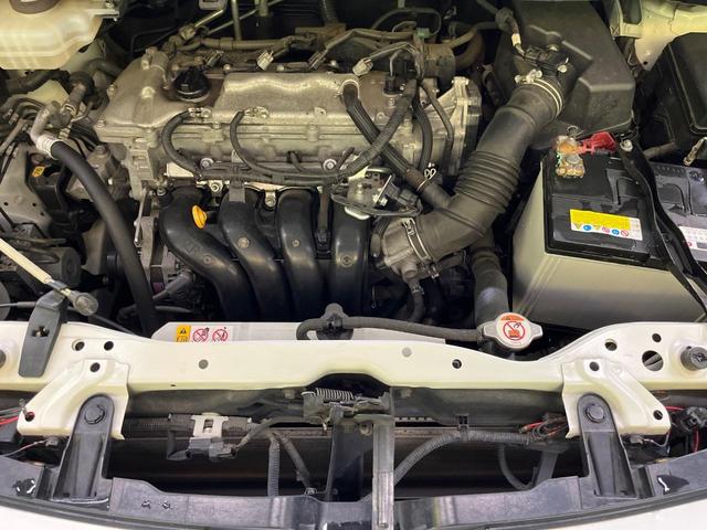 ヴォクシー ＺＳ　煌　後期　純正１０インチナビ　モデリスタエアロ　フリップダウンモニター　両側パワースライドドア　クルーズコントロール　セーフティセンス　オートハイビーム　ＬＥＤヘッドライト　バックカメラ　スマートキー（18枚目）