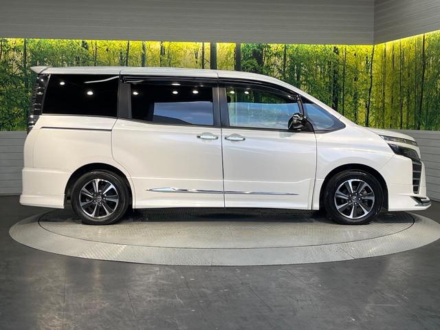 ヴォクシー ＺＳ　煌　後期　純正１０インチナビ　モデリスタエアロ　フリップダウンモニター　両側パワースライドドア　クルーズコントロール　セーフティセンス　オートハイビーム　ＬＥＤヘッドライト　バックカメラ　スマートキー（57枚目）