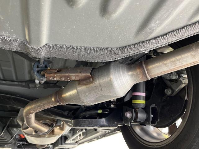 ヴォクシー ハイブリッドＳ－Ｚ　純正１０．５型ディスプレイオーディオ　快適利便ＰＫＧ　三眼ＬＥＤヘッドライト　両側電動ドア　全周囲カメラ　衝突軽減　レーダークルーズ　禁煙車　電動リアゲート　ハーフレザー　ドラレコ　コーナーセンサー（22枚目）