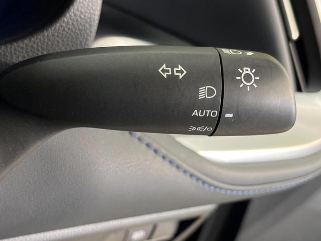 ヴォクシー ハイブリッドＳ－Ｚ　純正１０．５型ディスプレイオーディオ　快適利便ＰＫＧ　三眼ＬＥＤヘッドライト　両側電動ドア　全周囲カメラ　衝突軽減　レーダークルーズ　禁煙車　電動リアゲート　ハーフレザー　ドラレコ　コーナーセンサー（44枚目）