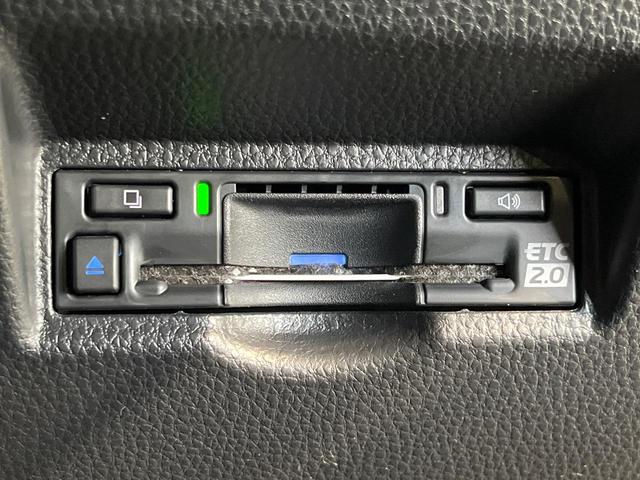 ヴォクシー ハイブリッドＳ－Ｚ　純正１０．５型ディスプレイオーディオ　快適利便ＰＫＧ　三眼ＬＥＤヘッドライト　両側電動ドア　全周囲カメラ　衝突軽減　レーダークルーズ　禁煙車　電動リアゲート　ハーフレザー　ドラレコ　コーナーセンサー（47枚目）