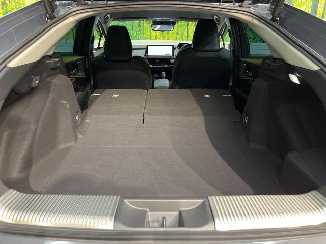 プリウス Ｚ　モデリスタエアロ　１２．３インチＤＡ　デジタルインナーミラー　パノラミックビューモニター　アクセサリーコンセント　セーフティセンス　レーダークルーズコントロール　ＢＳＭ　シートベンチレーション（10枚目）