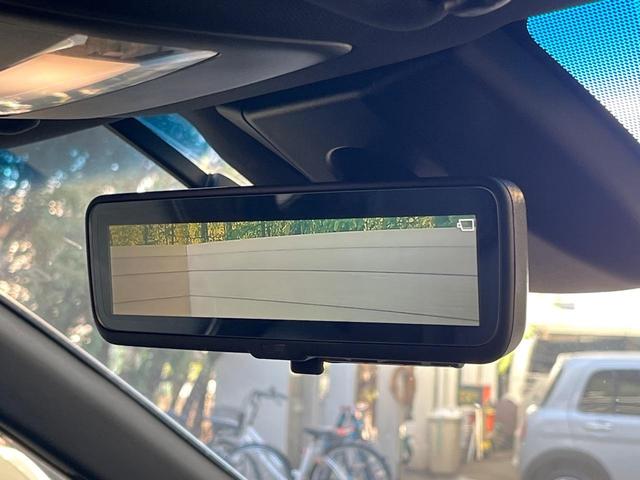 �y�f�W�^���C���i�[�~���[�z��Ȃ̑傫�ȉו��⓯��҂Ō�����m�F���Â炢���ł����S�I�J�������B�e�����ԗ�����̉f�������[���~���[���ɕ\���B�N���A�Ȏ��E�ŏ󋵂̊m�F���\�ł��I