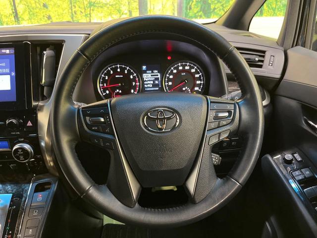 アルファード ２．５Ｓ　タイプゴールドＩＩ　後期　純正９型ディスプレイオーディオ　バックカメラ　両側電動ドア　セーフティセンス　レーダークルーズ　禁煙車　電動リアゲート　ハーフレザーシート　ドラレコ　コーナーセンサー　スマートキー　ＥＴＣ（12枚目）