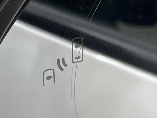 �y�u���C���h�X�|�b�g���j�^�[�z���s���A�h�A�~���[�̎��p�ɂȂ�₷���ӏ��Ɍ㑱�Ԃ��ڋ߂���ƃT�C�h�~���[�̃����Y�Ɍx����\���I�h���C�o�[�ɒ��ӊ��N�����Ă���܂��B