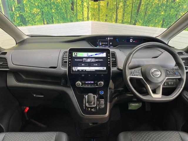 セレナ ｅ－パワー　ハイウェイスターＶ　純正１０インチナビ　フリップダウンモニター　プロパイロット　ハンズフリー両側パワースライドドア　インテリジェントルームミラー　ＢＳＭ　アラウンドビューモニター　電動パーキンクブレーキ（2枚目）