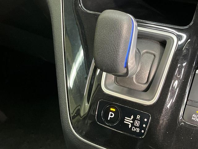 セレナ ｅ－パワー　ハイウェイスターＶ　純正１０インチナビ　フリップダウンモニター　プロパイロット　ハンズフリー両側パワースライドドア　インテリジェントルームミラー　ＢＳＭ　アラウンドビューモニター　電動パーキンクブレーキ（24枚目）