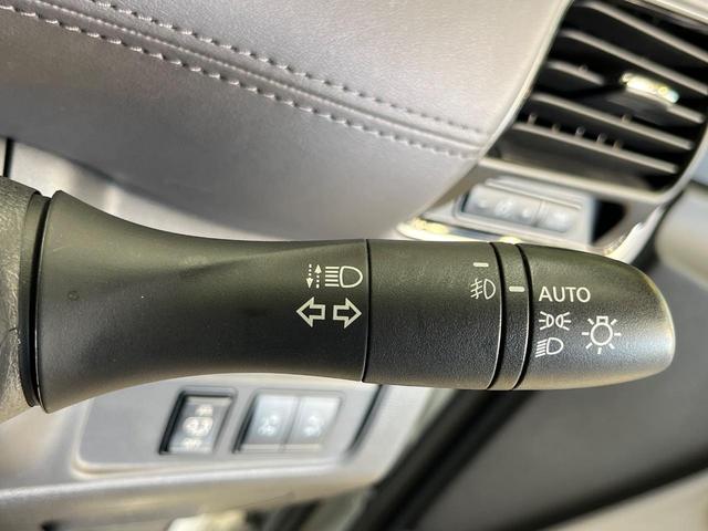 セレナ ｅ－パワー　ハイウェイスターＶ　純正１０インチナビ　フリップダウンモニター　プロパイロット　ハンズフリー両側パワースライドドア　インテリジェントルームミラー　ＢＳＭ　アラウンドビューモニター　電動パーキンクブレーキ（35枚目）