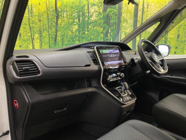 セレナ ｅ－パワー　ハイウェイスターＶ　純正１０インチナビ　フリップダウンモニター　プロパイロット　ハンズフリー両側パワースライドドア　インテリジェントルームミラー　ＢＳＭ　アラウンドビューモニター　電動パーキンクブレーキ（46枚目）