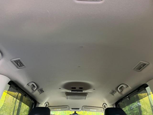 セレナ ｅ－パワー　ハイウェイスターＶ　純正１０インチナビ　フリップダウンモニター　プロパイロット　ハンズフリー両側パワースライドドア　インテリジェントルームミラー　ＢＳＭ　アラウンドビューモニター　電動パーキンクブレーキ（52枚目）