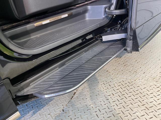 ヴェルファイアハイブリッド Ｚ　プレミア　１４インチナビ　ユニバーサルステップ　１３．２インチ有機ＥＬフリップダウンモニター　左右独立ムーンルーフ　エグゼクティブパワーシート　デジタルインナーミラー　トヨタチームメイト　ＢＳＭ　ＨＵＤ（61枚目）