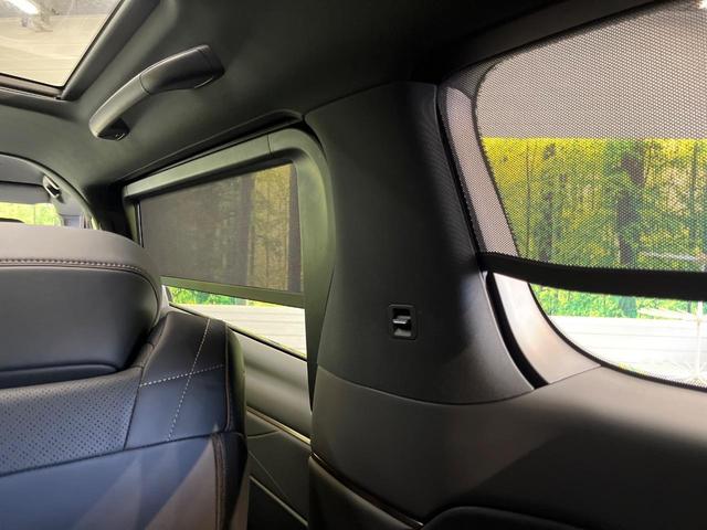 ヴェルファイアハイブリッド Ｚ　プレミア　１４インチナビ　ユニバーサルステップ　１３．２インチ有機ＥＬフリップダウンモニター　左右独立ムーンルーフ　エグゼクティブパワーシート　デジタルインナーミラー　トヨタチームメイト　ＢＳＭ　ＨＵＤ（62枚目）