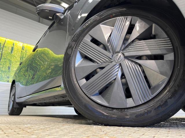 �y�����P�U�C���`�A���~�z�C�[���z�O�ςɃ}�b�`���������A���~�z�C�[���𑕒����Ă���܂��B�e��ЊO�A���~�z�C�[����A�X�^�b�h���X�^�C�����戵�����Ă���܂��B���񂲑��k����������